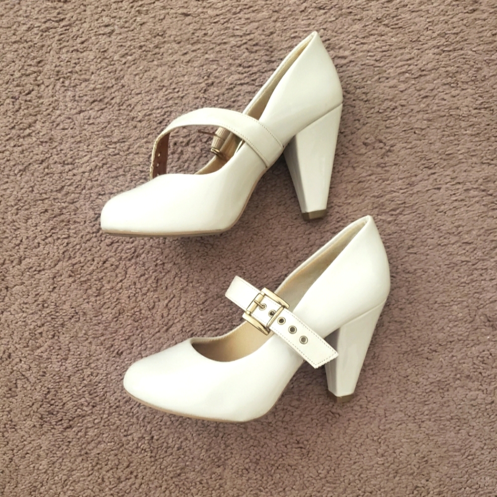 Mary Jane - size 6 - Dafiti (Brazilian Brand)